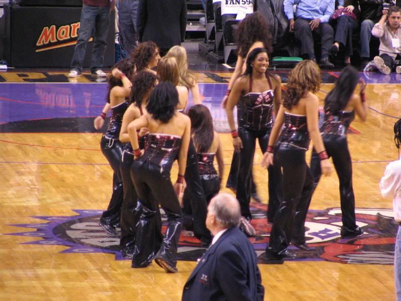 Raptors - 02.04.2005 054.jpg